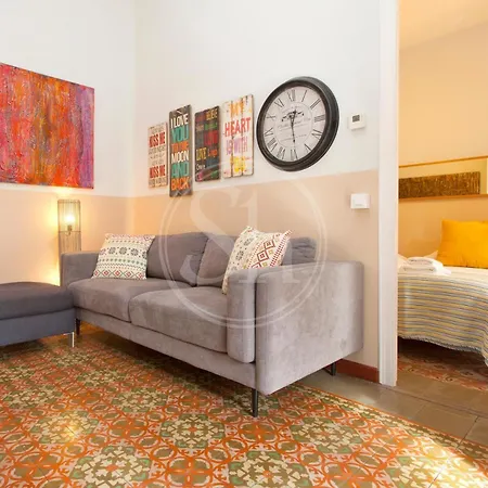 Apartment 8 En Gracia